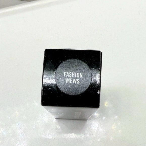 MAC Limited Edition Hello Kitty Lipstick in Fashion Mews - Picture 2 of 3